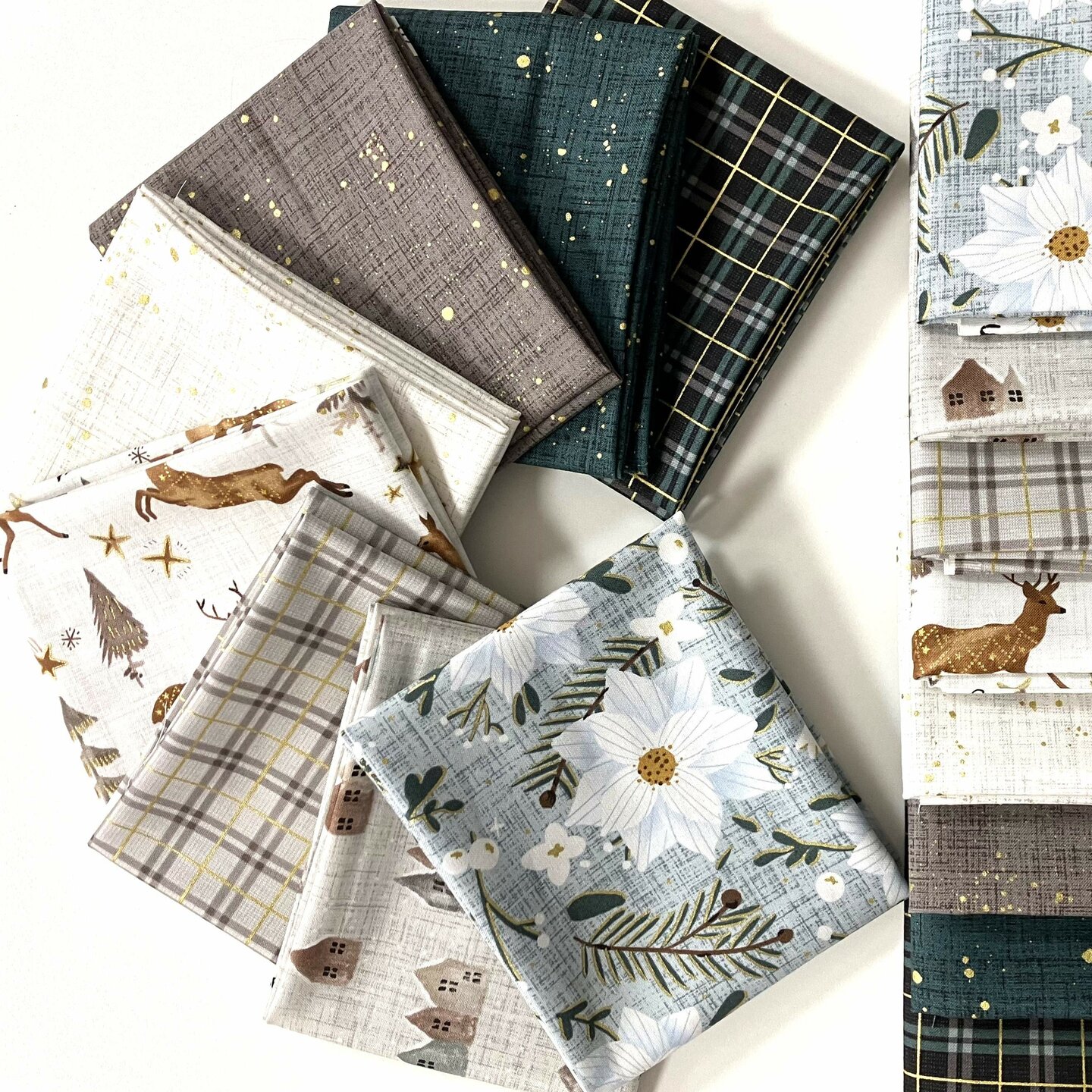 Balíček látek Winter dreams metallic print